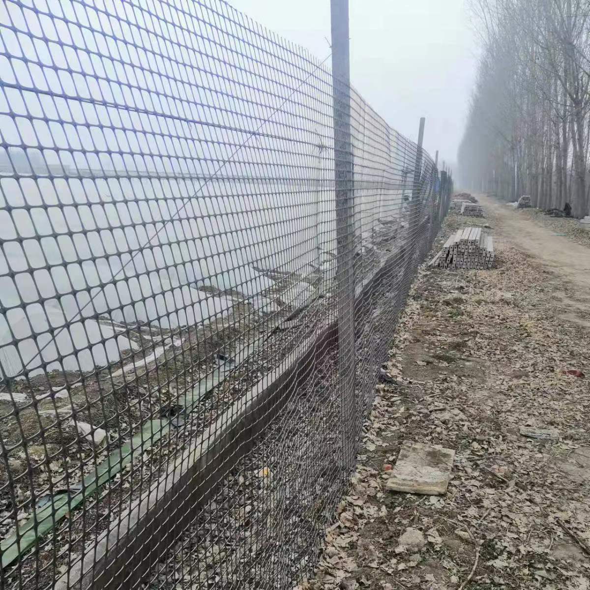 Plastic Biaixal Geogrid Fence Supplier from China manufacturer DKM